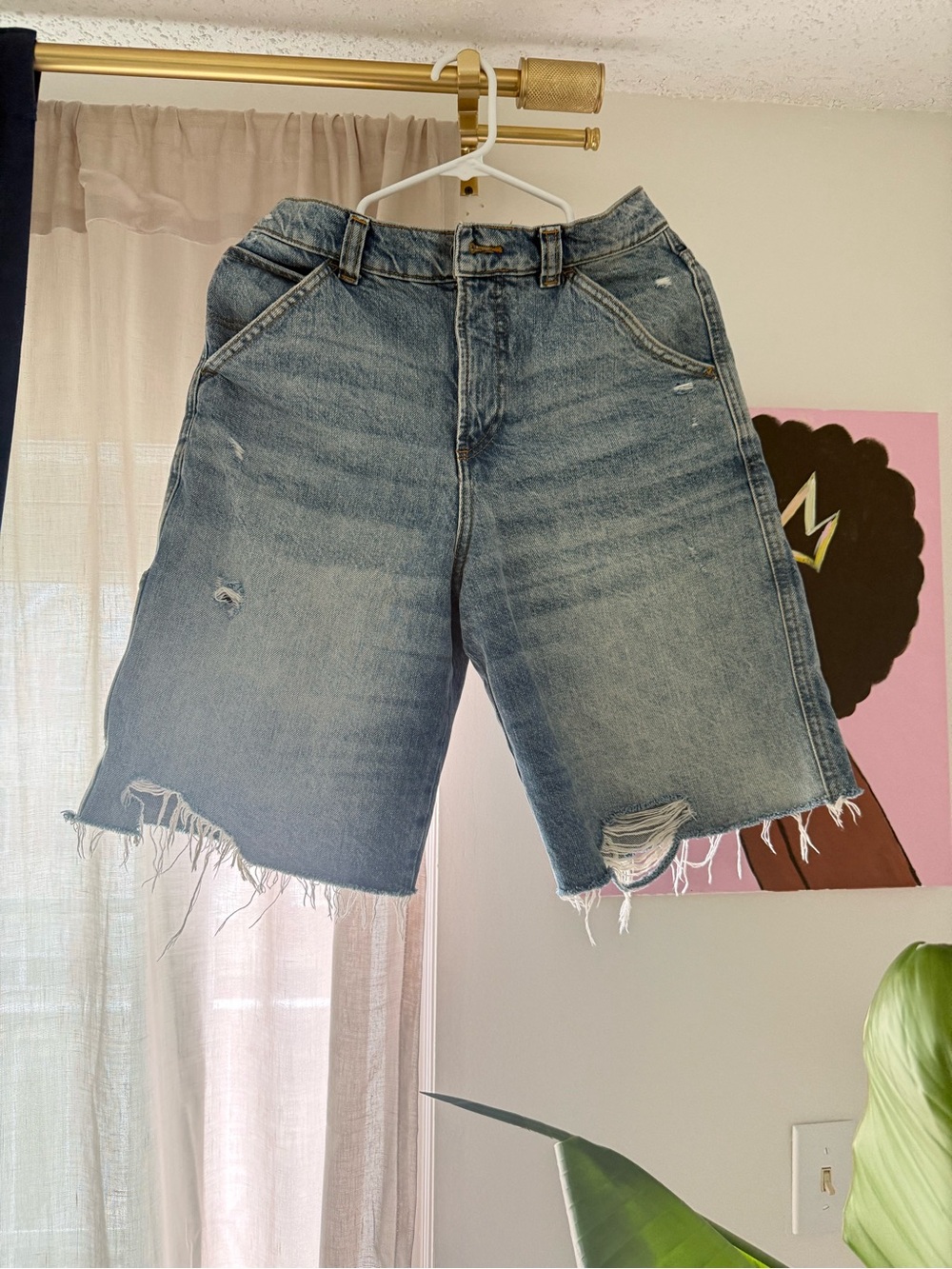 Zara Light Blue Distressed Denim Jort shorts